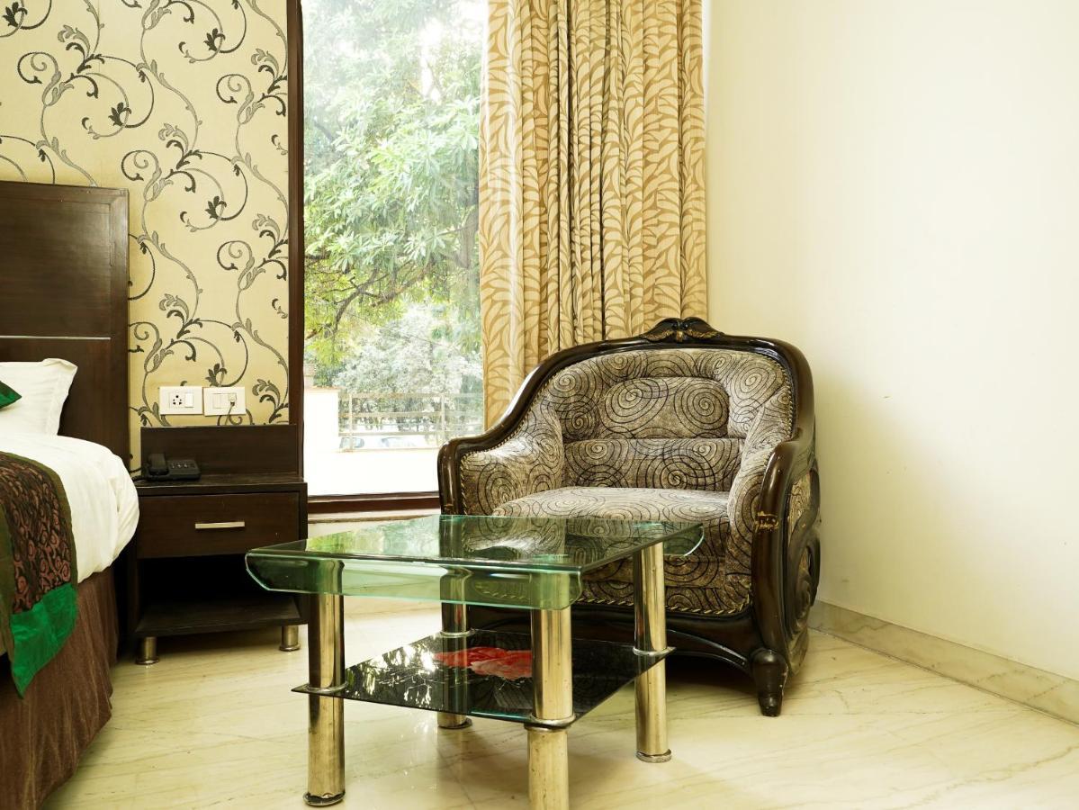 Lime Tree Hotel Sushant Lok Gurgaon Sector 29 Next To Iffco Chowk Metro Luaran gambar